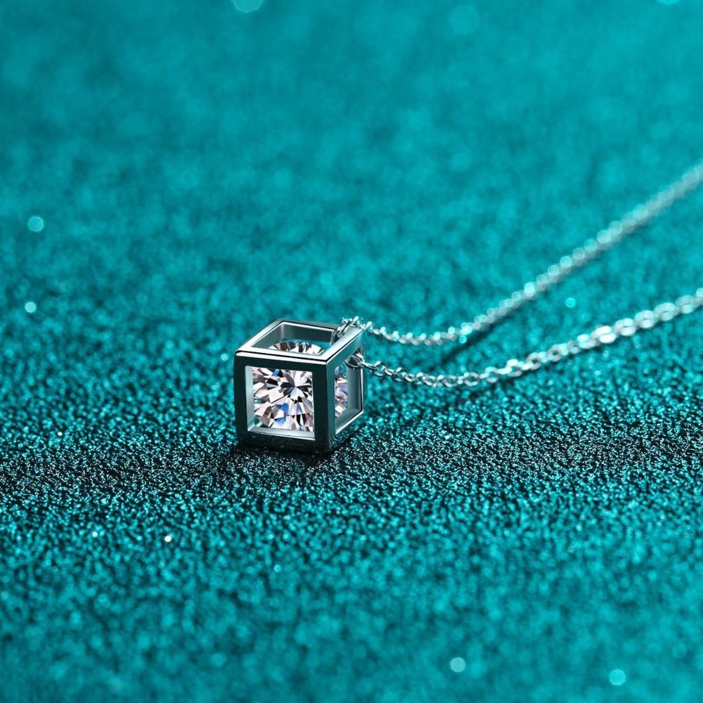 Certified 1ct. t.w. Moissanite Diamond Cube Necklace NEW - Picture 3 of 7